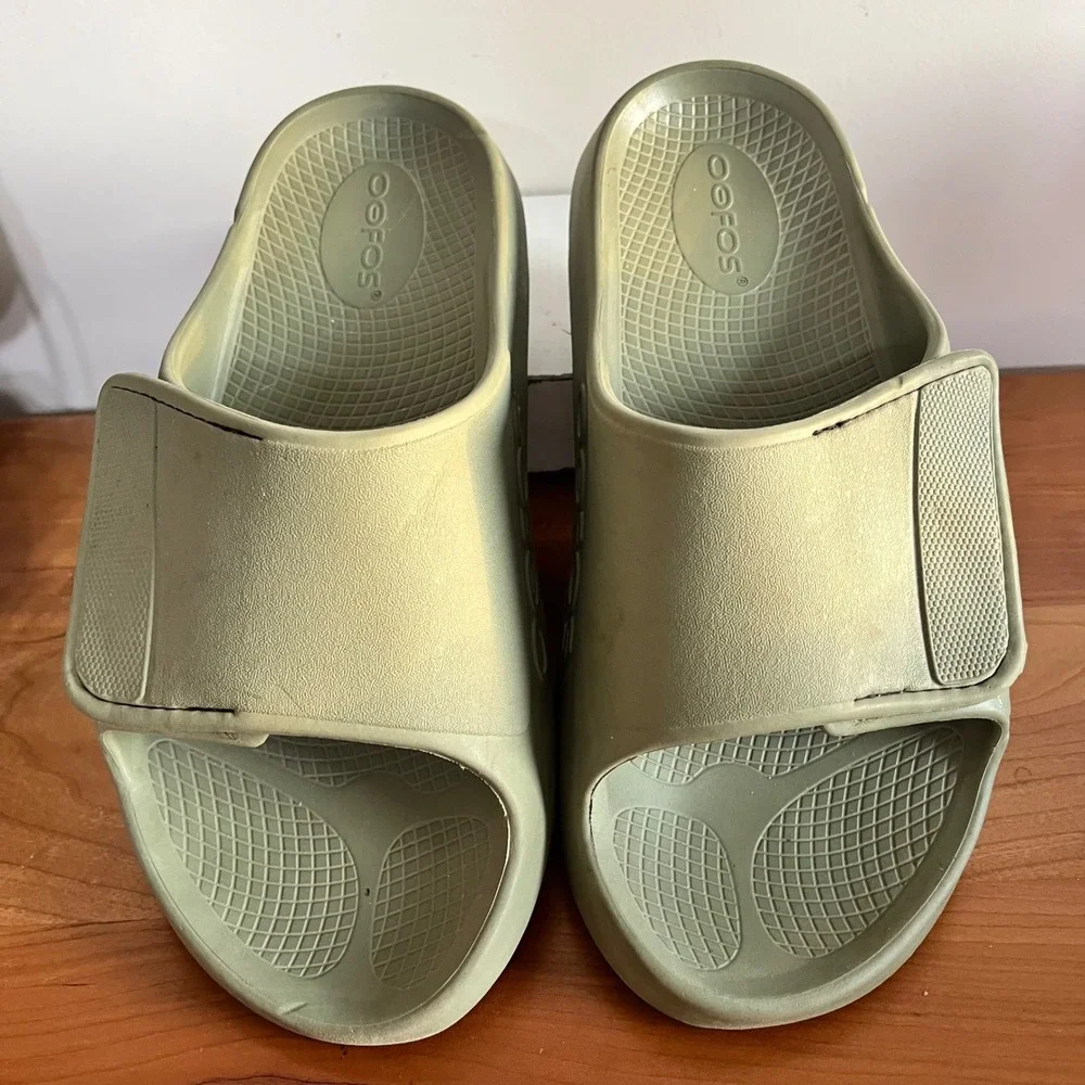 Oofos OOahh Sport Flex Recovery Sandals Sage Green Mens 7 Womens 9 EU 40 Slides‎